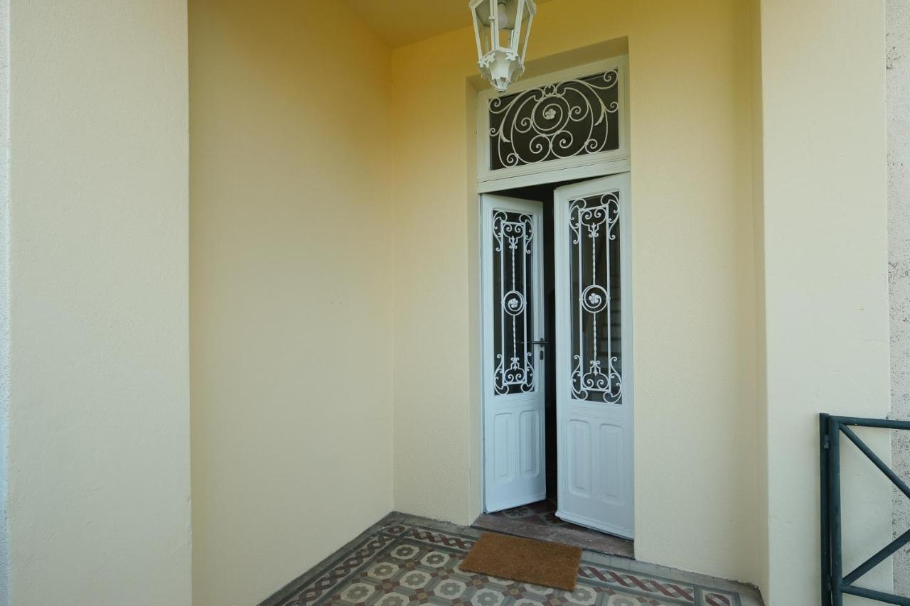Villa Gina فارينا المظهر الخارجي الصورة